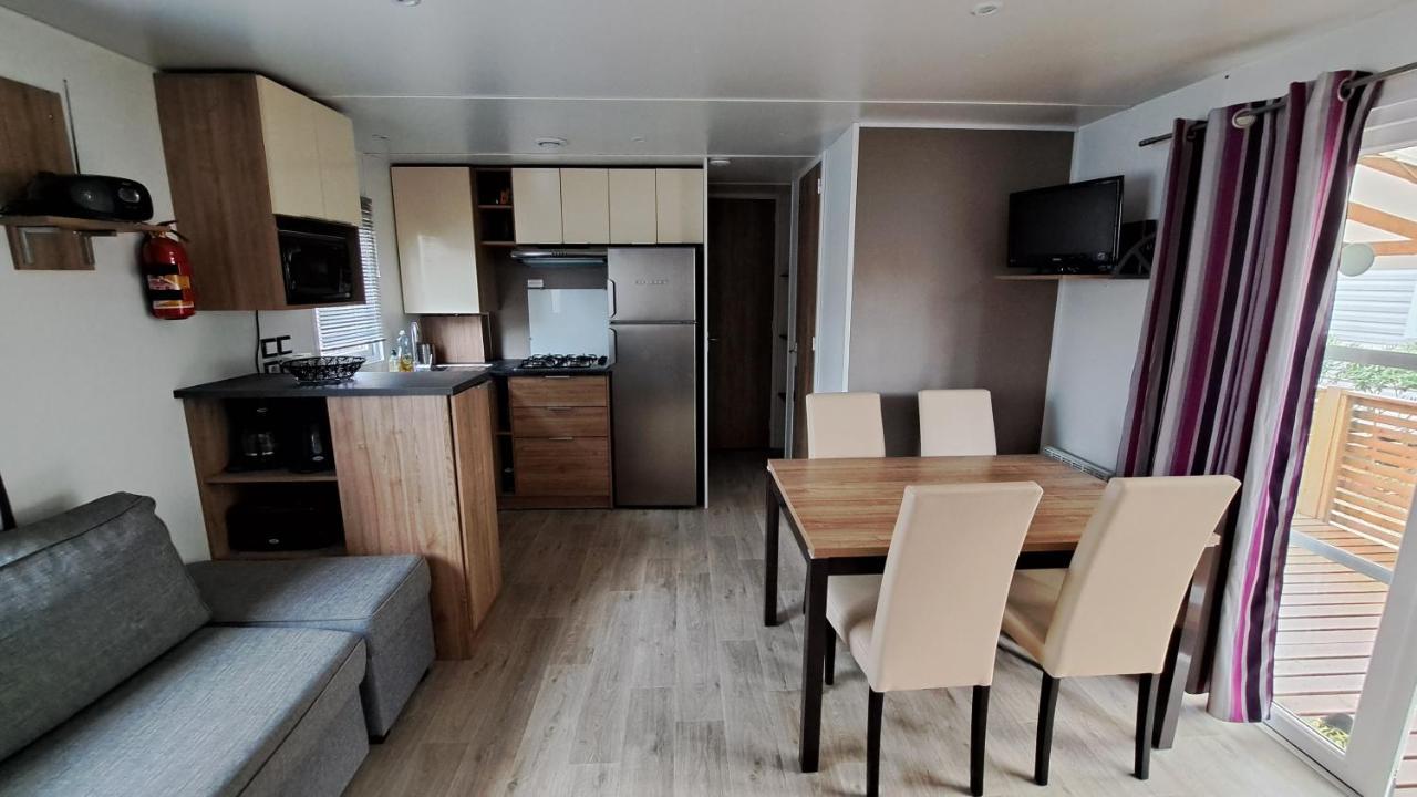 Mobile Home Climatise 3 Chambres A Narbonne Plage Eksteriør bilde