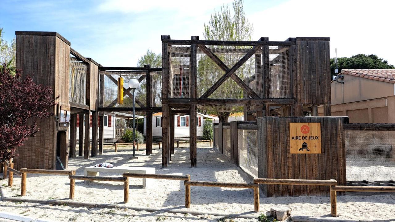 Mobile Home Climatise 3 Chambres A Narbonne Plage Eksteriør bilde